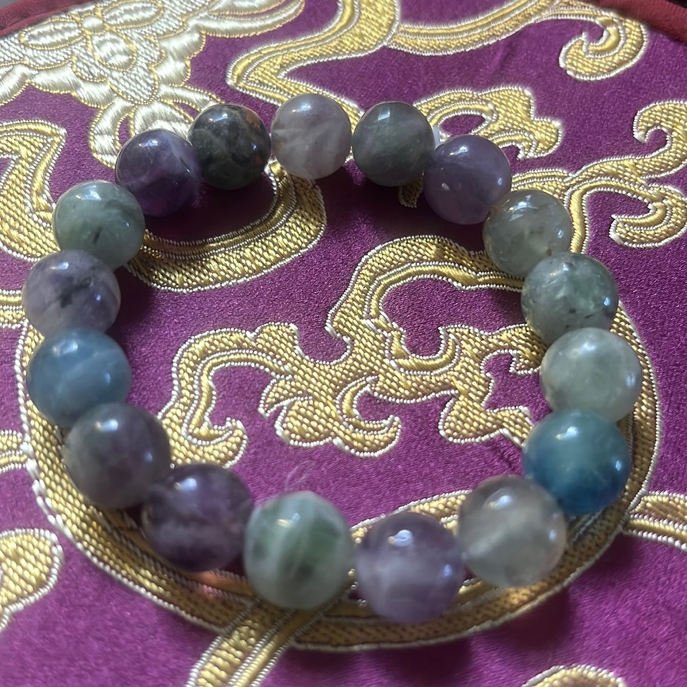 Flourite crystal bracelet for Free Spirit; Manifesting; Success in your dreams